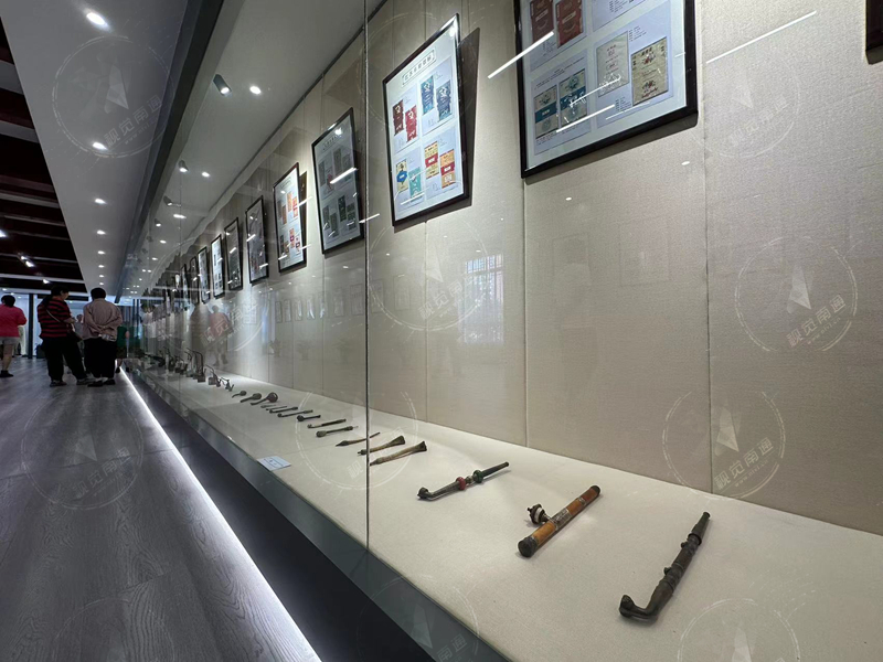 视频|见证一个时代的文化印记和发展脉搏 《钱进珍藏早期烟标展》正在展出