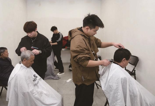 民俗為媒活動多 市民歡慶二月二