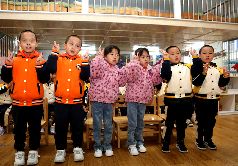 视频|市银花苑幼儿园举办儿歌赛迎接世界儿歌日