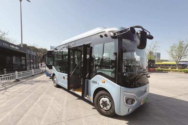 綠色出行再升級 130輛巴士“瘦身”出街